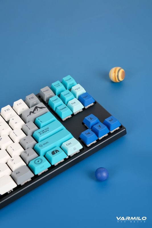 Varmilo VED87 Summit R1 9