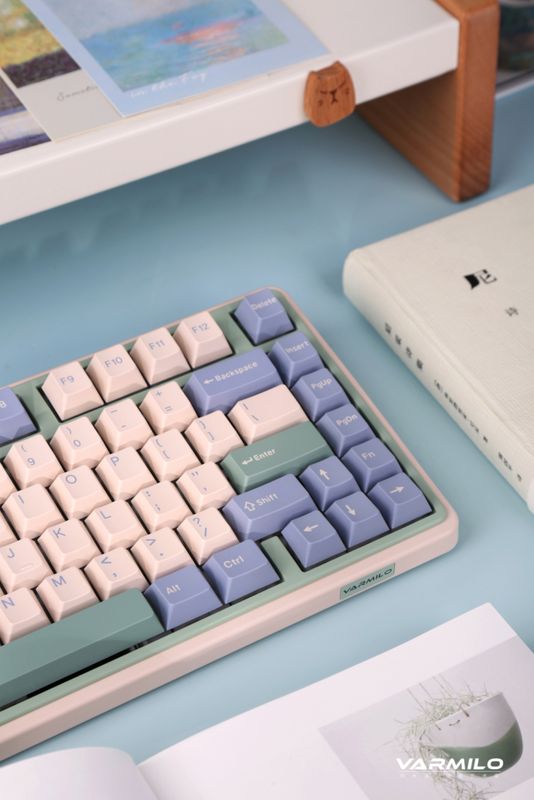 Varmilo VXT81 Minilo Eucalyptus / Gateron G Pro Yellow 2.0 14