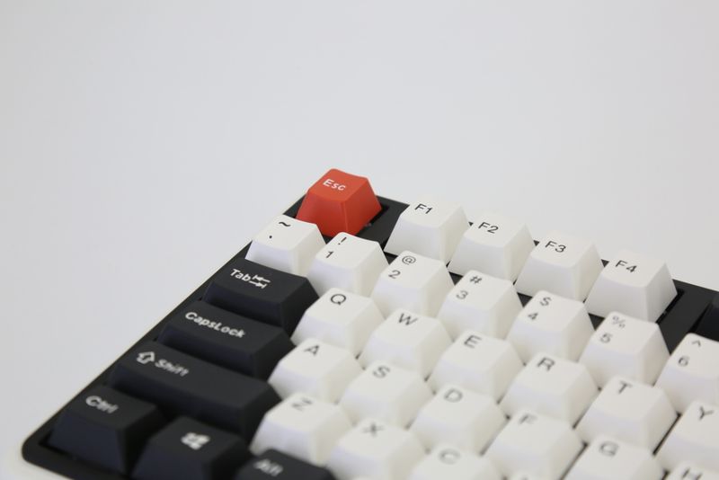 Varmilo VXT81 Minilo Retro / Cherry MX Black Clear-Top 16